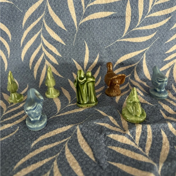 Vintage Wade England Red Rose Tea Figures - Picture 5 of 7